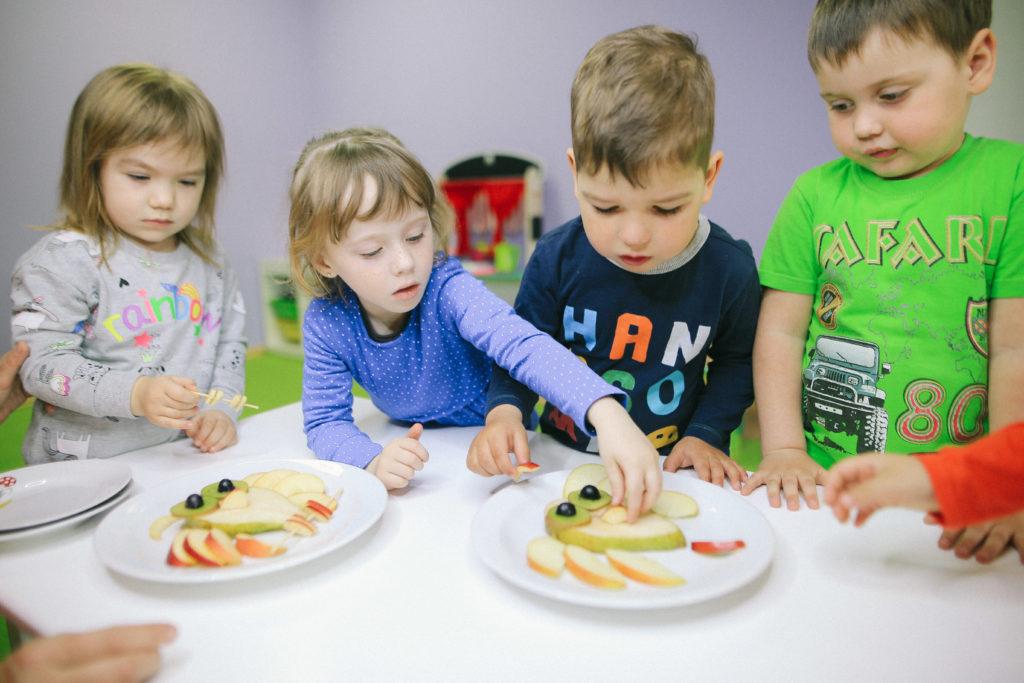 Как приучить ребенка к здоровому питанию?